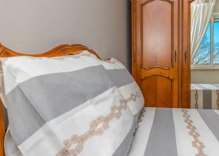 Adriatic 2 アパート *